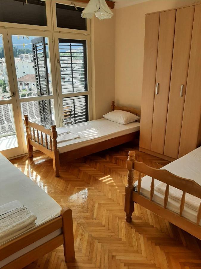 Apartment Danilo แฮร์เซ็ก-โนวี ภายนอก รูปภาพ