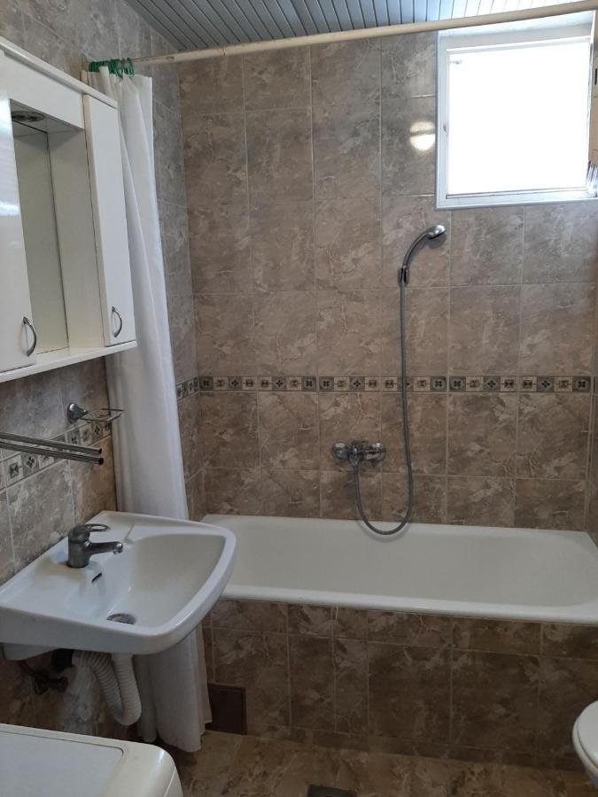 Apartment Danilo แฮร์เซ็ก-โนวี ภายนอก รูปภาพ