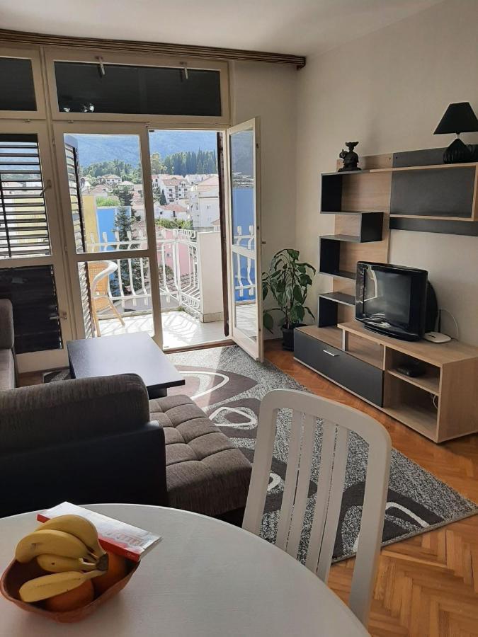 Apartment Danilo แฮร์เซ็ก-โนวี ภายนอก รูปภาพ