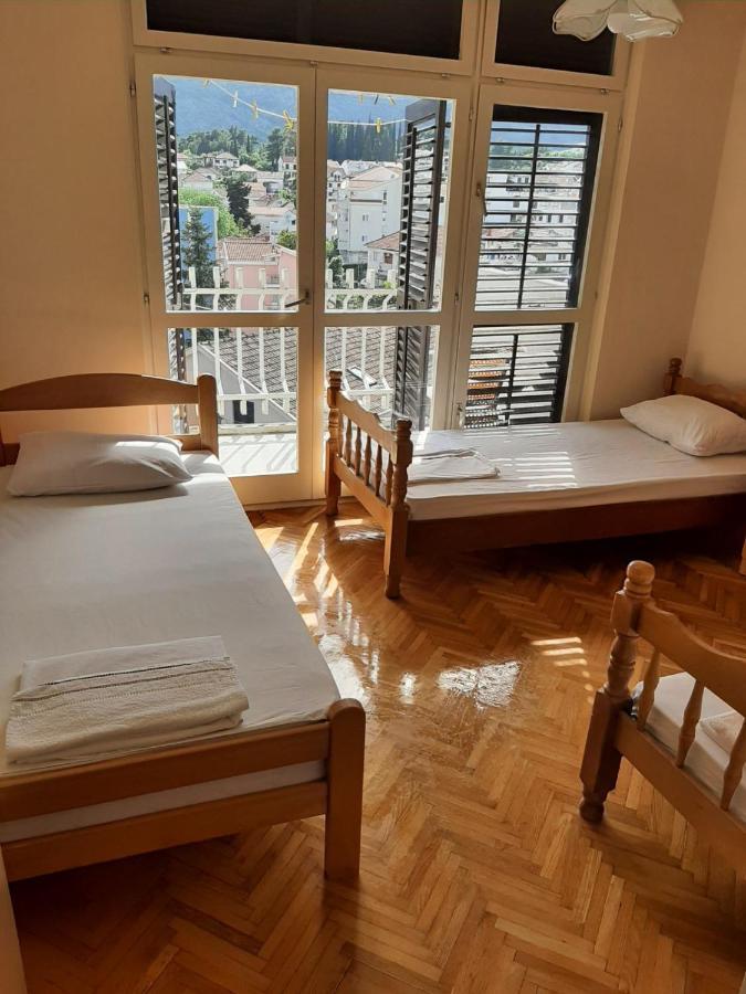 Apartment Danilo แฮร์เซ็ก-โนวี ภายนอก รูปภาพ